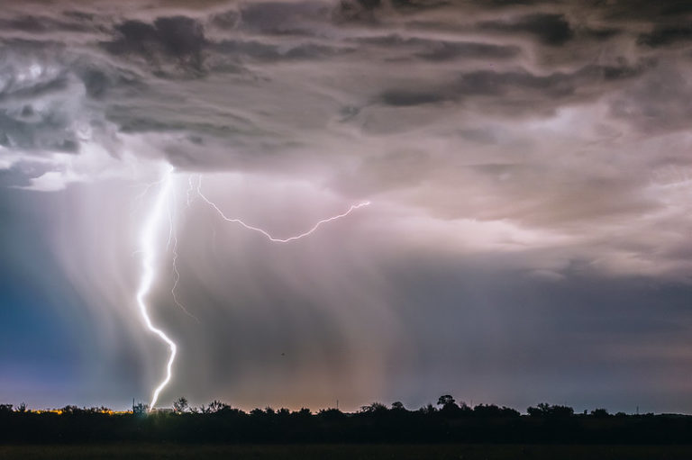 17 Photos That Prove You Can Capture Amazing Shots in Bad Weather ...
